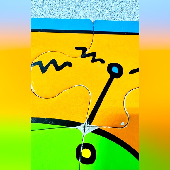 🚦🚦 Bundle 2 puzzles for $12 Mudpuppy 12 piece Bag Jigsaw Puzzle -DJ Robot - Picture 6 of 7